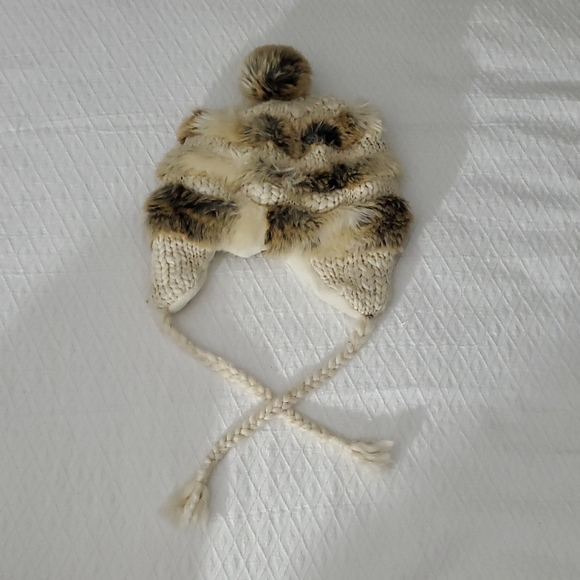 Vintage New Cozy Faux Fur Cream/ Brown Russian Hat - Picture 8 of 9